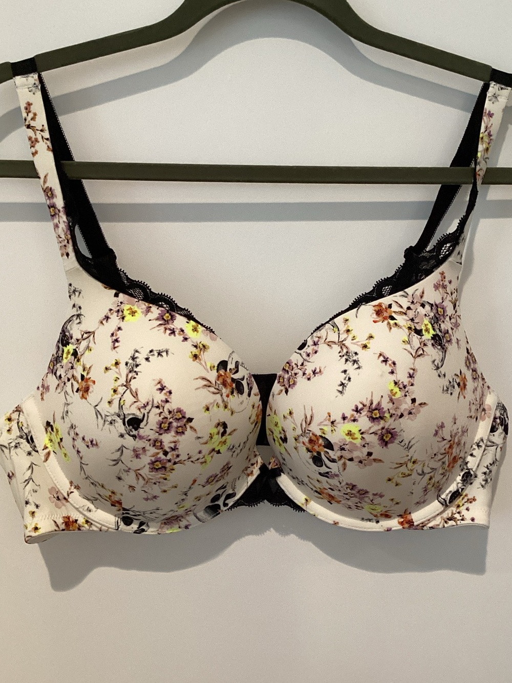 torrid Cream Floral Underwire Bra with Black Lace